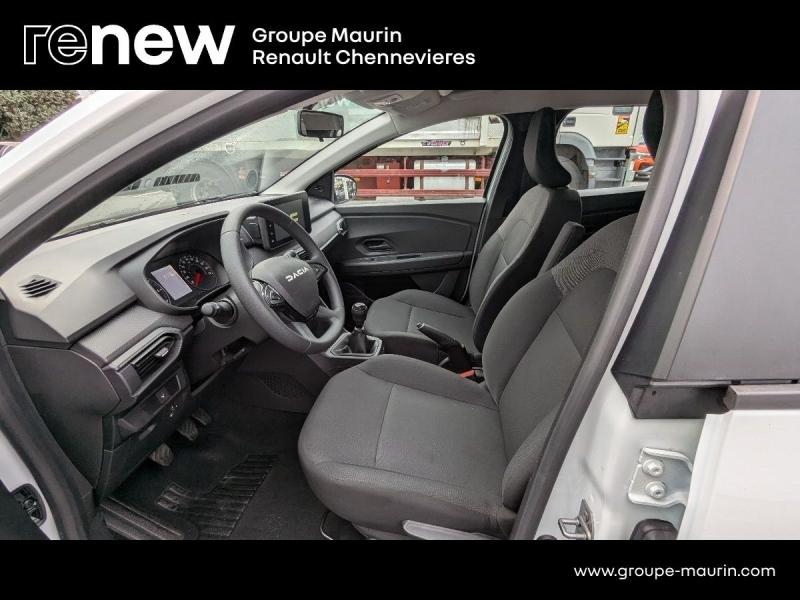 DACIA Sandero d’occasion à vendre à CHENNEVIÈRES-SUR-MARNE chez ADP - SOVEA 94 (Photo 9)