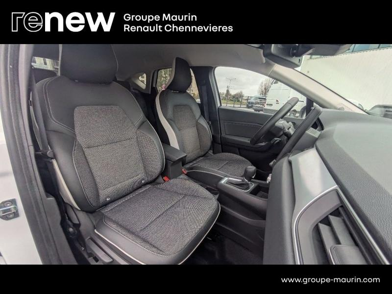 RENAULT Captur d’occasion à vendre à CHENNEVIÈRES-SUR-MARNE chez ADP - SOVEA 94 (Photo 15)