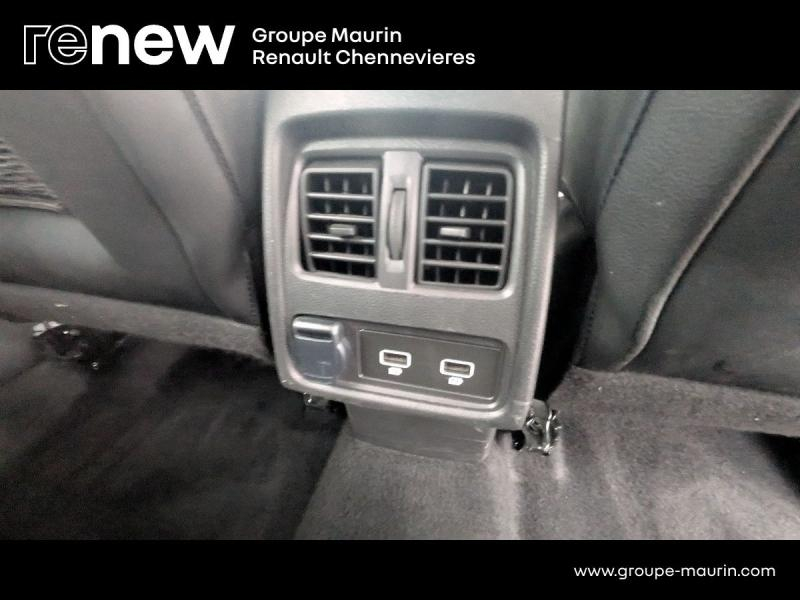 RENAULT Captur d’occasion à vendre à CHENNEVIÈRES-SUR-MARNE chez ADP - SOVEA 94 (Photo 19)