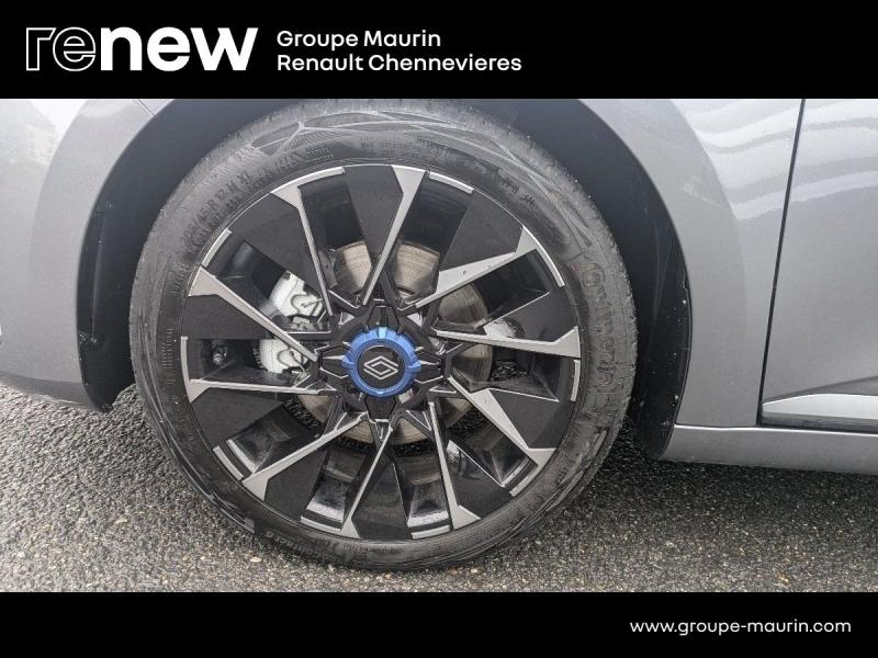 RENAULT Clio d’occasion à vendre à CHENNEVIÈRES-SUR-MARNE chez ADP - SOVEA 94 (Photo 9)