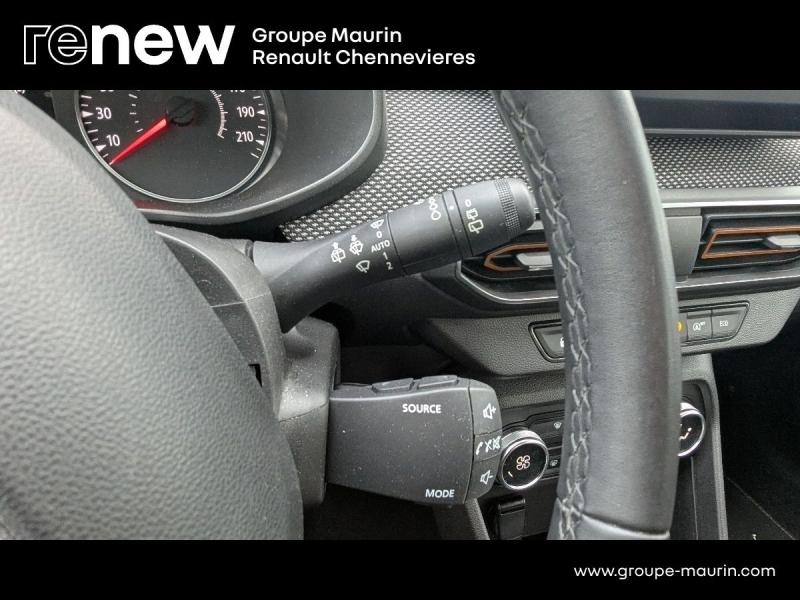 DACIA Sandero d’occasion à vendre à CHENNEVIÈRES-SUR-MARNE chez ADP - SOVEA 94 (Photo 19)