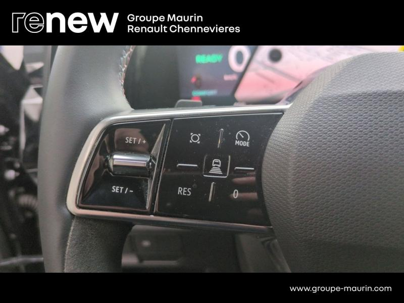 RENAULT  d’occasion à vendre à CHENNEVIÈRES-SUR-MARNE chez ADP - SOVEA 94 (Photo 18)