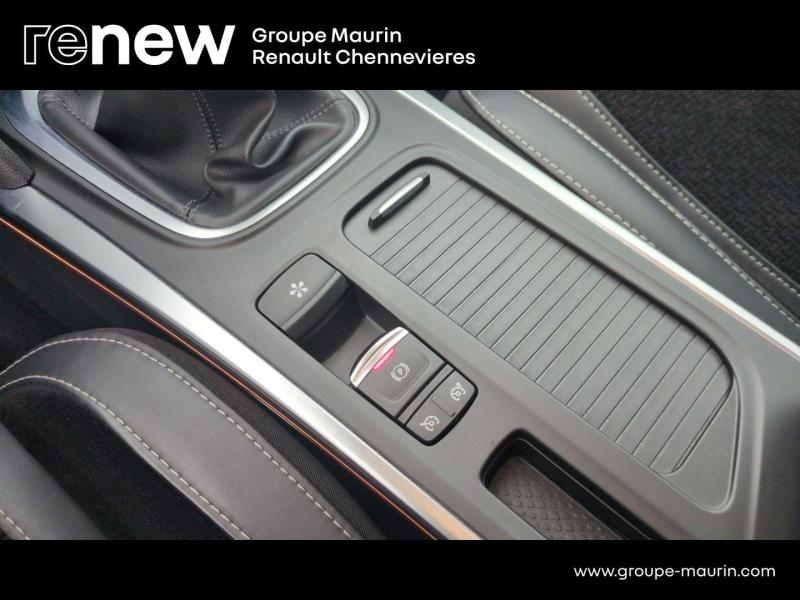 RENAULT Megane d’occasion à vendre à CHENNEVIÈRES-SUR-MARNE chez ADP - SOVEA 94 (Photo 19)