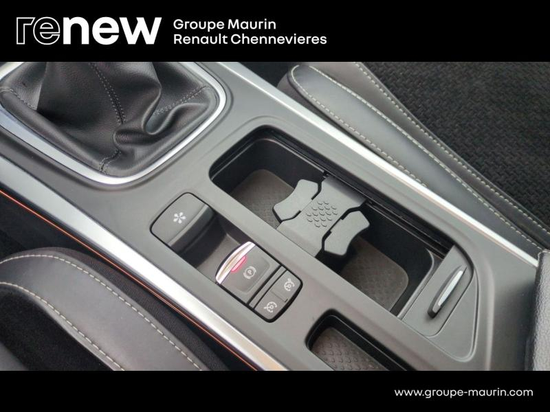 RENAULT Megane d’occasion à vendre à CHENNEVIÈRES-SUR-MARNE chez ADP - SOVEA 94 (Photo 20)