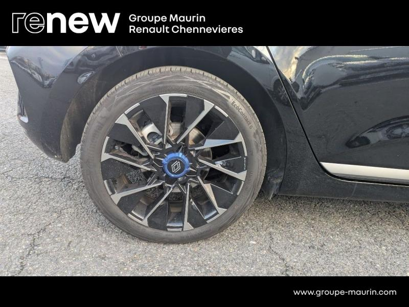 RENAULT Clio d’occasion à vendre à CHENNEVIÈRES-SUR-MARNE chez ADP - SOVEA 94 (Photo 9)