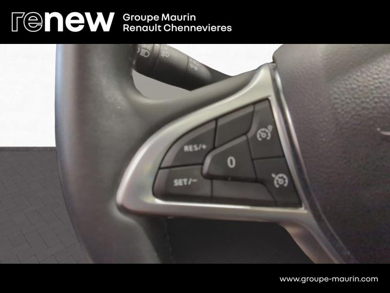 DACIA Duster d’occasion à vendre à CHENNEVIÈRES-SUR-MARNE chez ADP - SOVEA 94 (Photo 17)