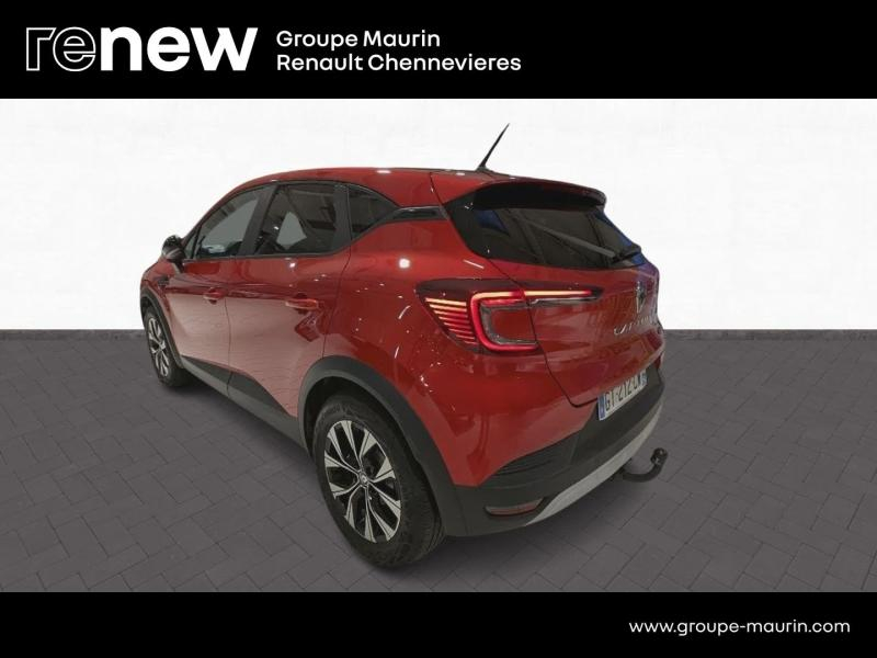 RENAULT Captur d’occasion à vendre à CHENNEVIÈRES-SUR-MARNE chez ADP - SOVEA 94 (Photo 7)