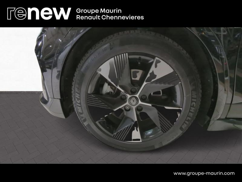 RENAULT Megane d’occasion à vendre à CHENNEVIÈRES-SUR-MARNE chez ADP - SOVEA 94 (Photo 9)