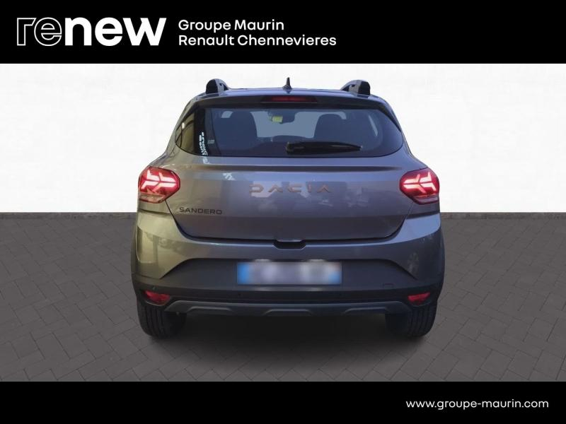DACIA Sandero d’occasion à vendre à CHENNEVIÈRES-SUR-MARNE chez ADP - SOVEA 94 (Photo 4)