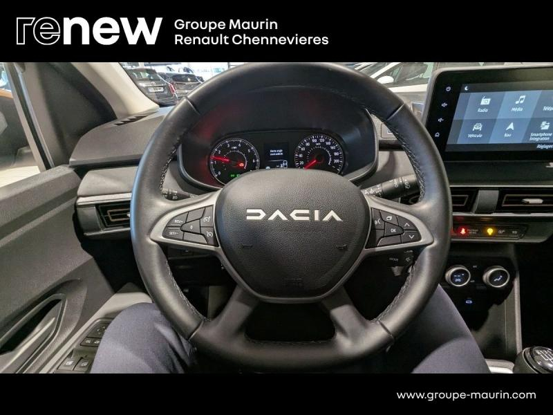 DACIA Sandero d’occasion à vendre à CHENNEVIÈRES-SUR-MARNE chez ADP - SOVEA 94 (Photo 17)