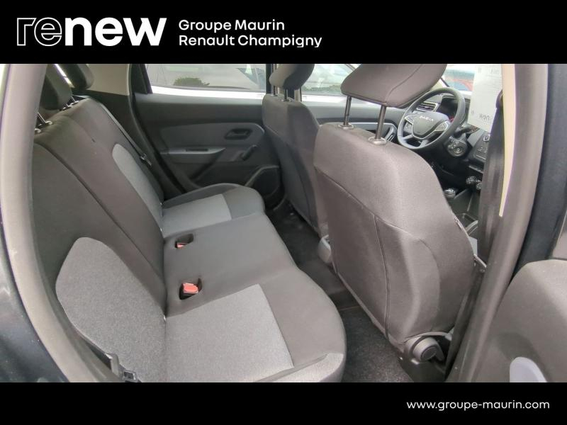 DACIA Duster d’occasion à vendre à CHENNEVIÈRES-SUR-MARNE chez ADP - SOVEA 94 (Photo 19)
