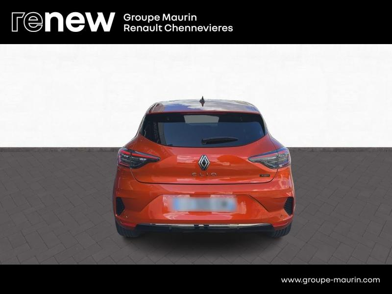 RENAULT Clio d’occasion à vendre à CHENNEVIÈRES-SUR-MARNE chez ADP - SOVEA 94 (Photo 6)