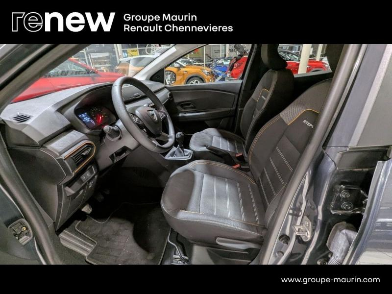 DACIA Sandero d’occasion à vendre à CHENNEVIÈRES-SUR-MARNE chez ADP - SOVEA 94 (Photo 9)