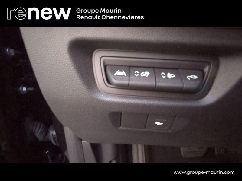 RENAULT Zoe d’occasion à vendre à CHENNEVIÈRES-SUR-MARNE chez ADP - SOVEA 94 (Photo 20)