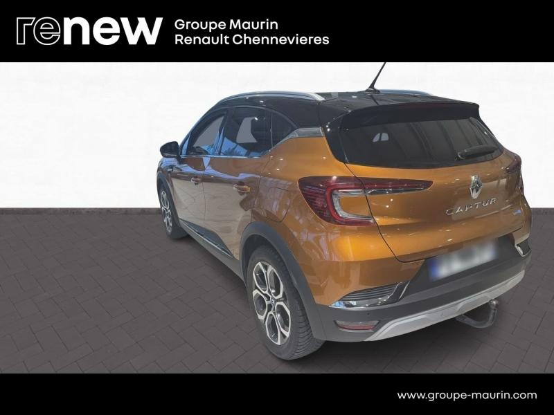 RENAULT Captur d’occasion à vendre à CHENNEVIÈRES-SUR-MARNE chez ADP - SOVEA 94 (Photo 6)