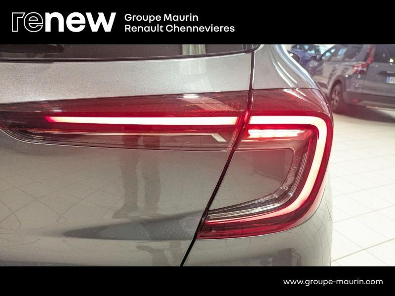 RENAULT Captur d’occasion à vendre à CHENNEVIÈRES-SUR-MARNE chez ADP - SOVEA 94 (Photo 12)