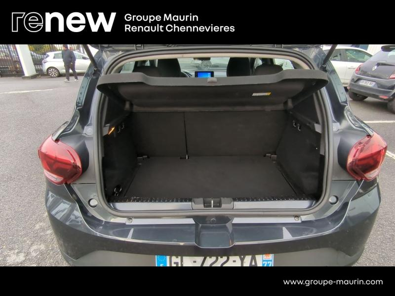 DACIA Sandero d’occasion à vendre à CHENNEVIÈRES-SUR-MARNE chez ADP - SOVEA 94 (Photo 12)
