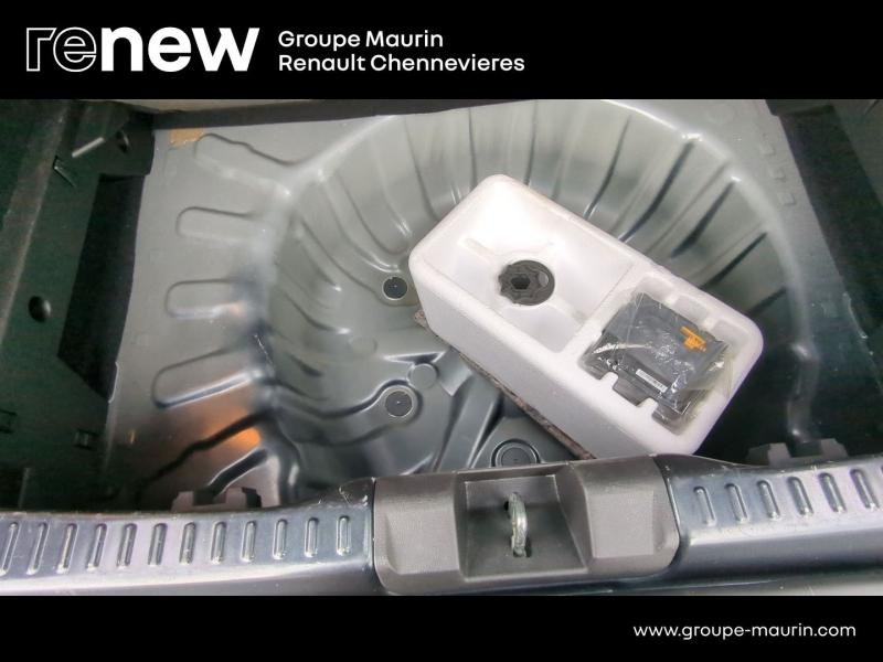 DACIA Sandero d’occasion à vendre à CHENNEVIÈRES-SUR-MARNE chez ADP - SOVEA 94 (Photo 13)