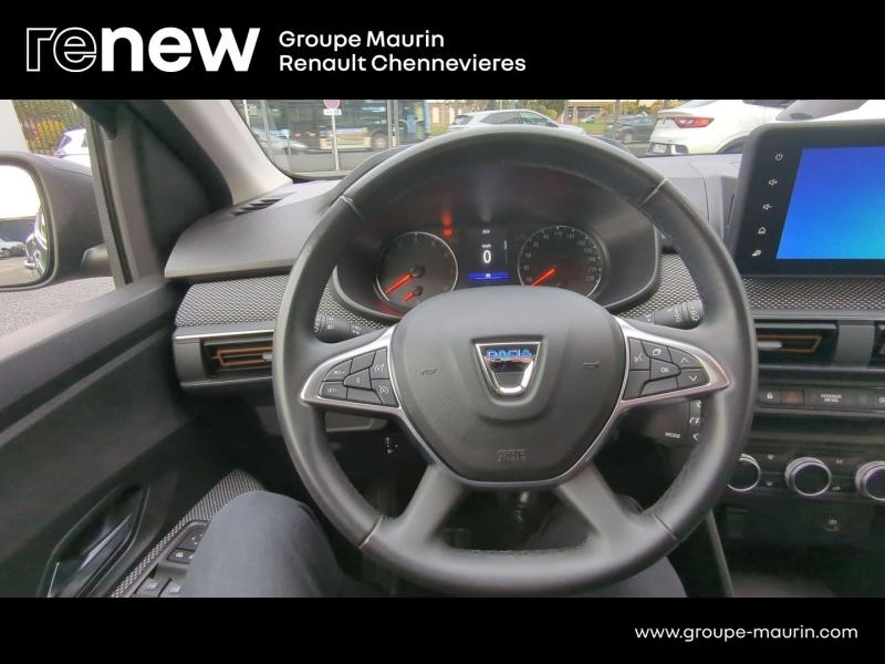 DACIA Sandero d’occasion à vendre à CHENNEVIÈRES-SUR-MARNE chez ADP - SOVEA 94 (Photo 15)