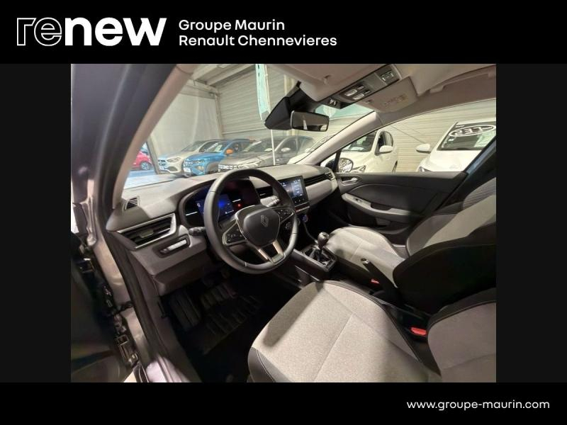 RENAULT Clio d’occasion à vendre à CHENNEVIÈRES-SUR-MARNE chez ADP - SOVEA 94 (Photo 9)