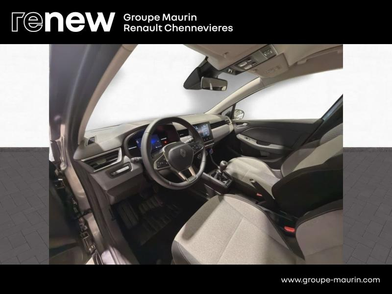 RENAULT Clio d’occasion à vendre à CHENNEVIÈRES-SUR-MARNE chez ADP - SOVEA 94 (Photo 15)