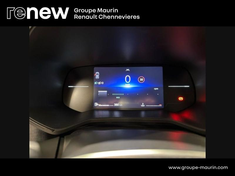 RENAULT Clio d’occasion à vendre à CHENNEVIÈRES-SUR-MARNE chez ADP - SOVEA 94 (Photo 18)