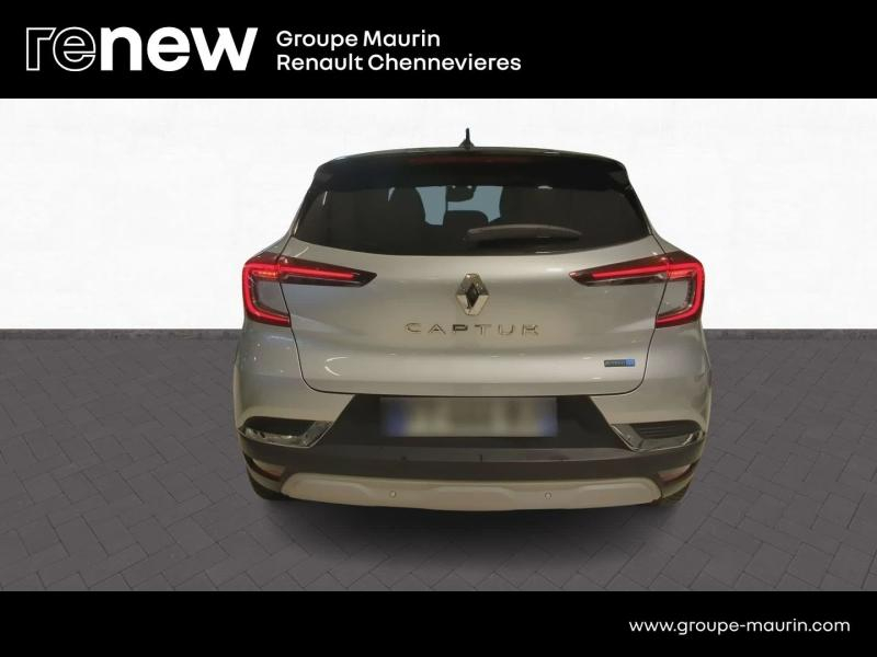 RENAULT Captur d’occasion à vendre à CHENNEVIÈRES-SUR-MARNE chez ADP - SOVEA 94 (Photo 6)