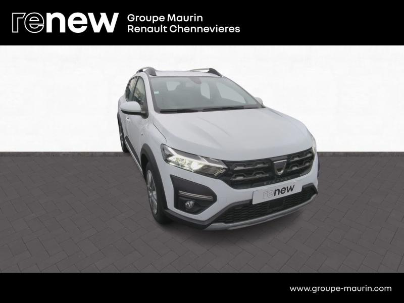 DACIA Sandero d’occasion à vendre à CHENNEVIÈRES-SUR-MARNE chez ADP - SOVEA 94 (Photo 3)