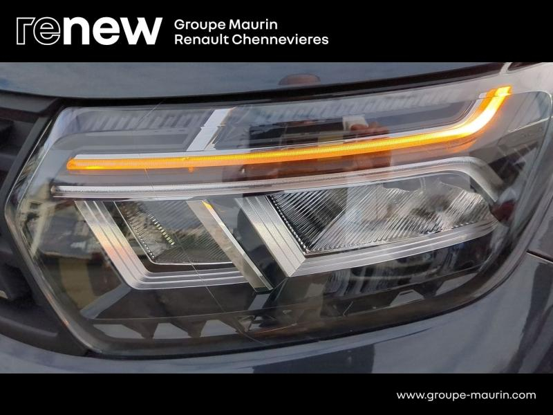 DACIA Duster d’occasion à vendre à CHENNEVIÈRES-SUR-MARNE chez ADP - SOVEA 94 (Photo 17)