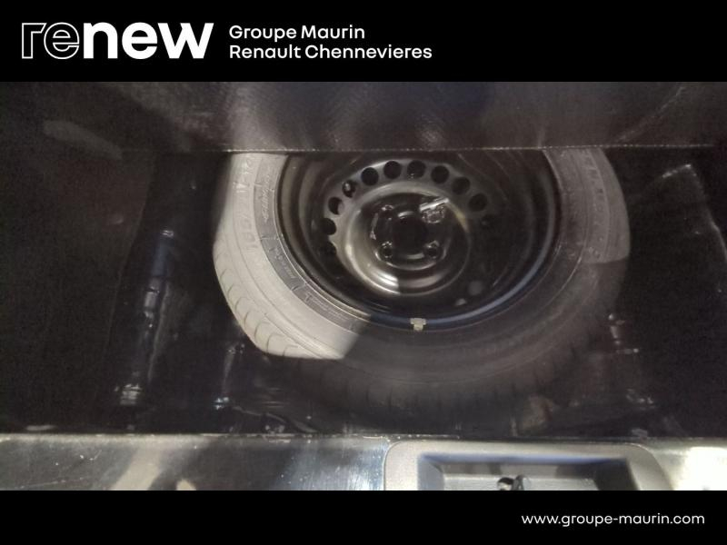 DACIA Spring d’occasion à vendre à CHENNEVIÈRES-SUR-MARNE chez ADP - SOVEA 94 (Photo 13)