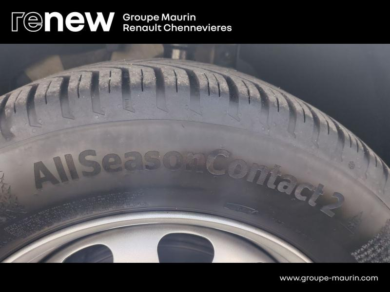 DACIA Duster d’occasion à vendre à CHENNEVIÈRES-SUR-MARNE chez ADP - SOVEA 94 (Photo 19)