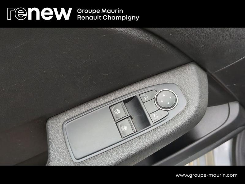 RENAULT Clio d’occasion à vendre à CHENNEVIÈRES-SUR-MARNE chez ADP - SOVEA 94 (Photo 18)