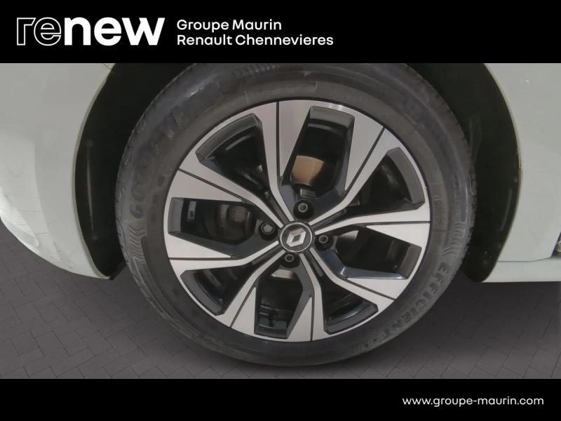 RENAULT Clio d’occasion à vendre à CHENNEVIÈRES-SUR-MARNE chez ADP - SOVEA 94 (Photo 10)