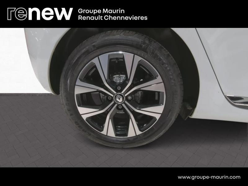 RENAULT Clio d’occasion à vendre à CHENNEVIÈRES-SUR-MARNE chez ADP - SOVEA 94 (Photo 12)