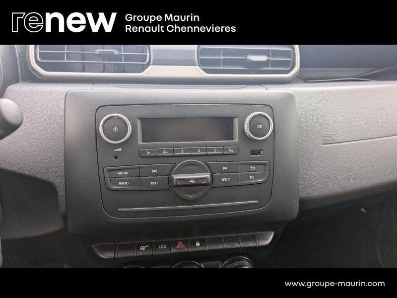 DACIA Duster d’occasion à vendre à CHENNEVIÈRES-SUR-MARNE chez ADP - SOVEA 94 (Photo 14)