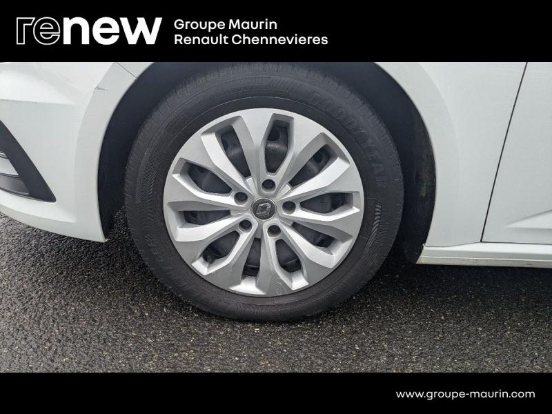 RENAULT Megane Sté VUL d’occasion à vendre à CHENNEVIÈRES-SUR-MARNE chez ADP - SOVEA 94 (Photo 9)