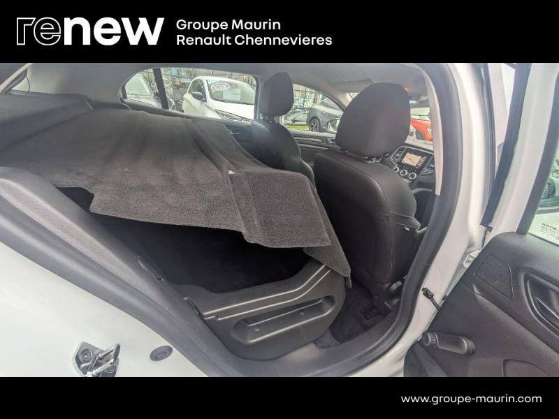 RENAULT Megane Sté VUL d’occasion à vendre à CHENNEVIÈRES-SUR-MARNE chez ADP - SOVEA 94 (Photo 13)