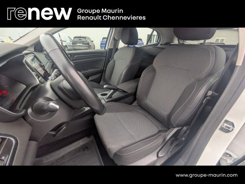 RENAULT Megane Sté VUL d’occasion à vendre à CHENNEVIÈRES-SUR-MARNE chez ADP - SOVEA 94 (Photo 17)