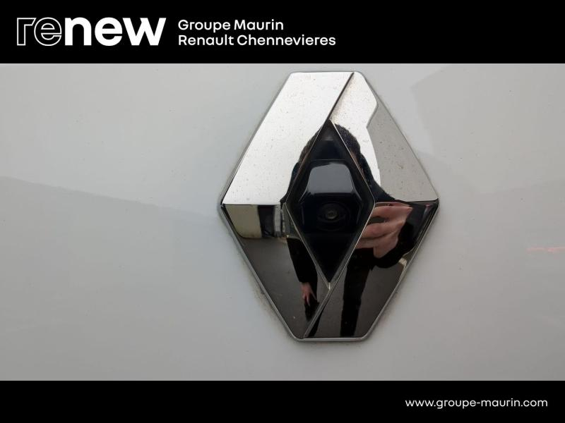RENAULT Clio d’occasion à vendre à CHENNEVIÈRES-SUR-MARNE chez ADP - SOVEA 94 (Photo 13)