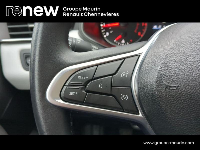 RENAULT Clio d’occasion à vendre à CHENNEVIÈRES-SUR-MARNE chez ADP - SOVEA 94 (Photo 16)