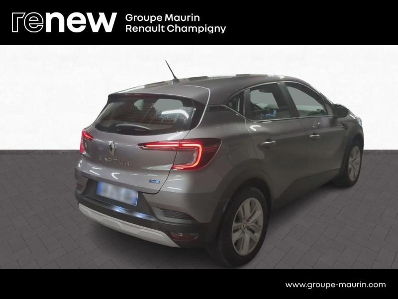 RENAULT Captur d’occasion à vendre à CHENNEVIÈRES-SUR-MARNE chez ADP - SOVEA 94 (Photo 5)