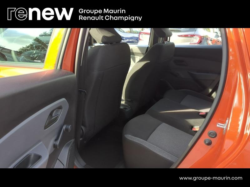 DACIA Duster d’occasion à vendre à CHENNEVIÈRES-SUR-MARNE chez ADP - SOVEA 94 (Photo 12)