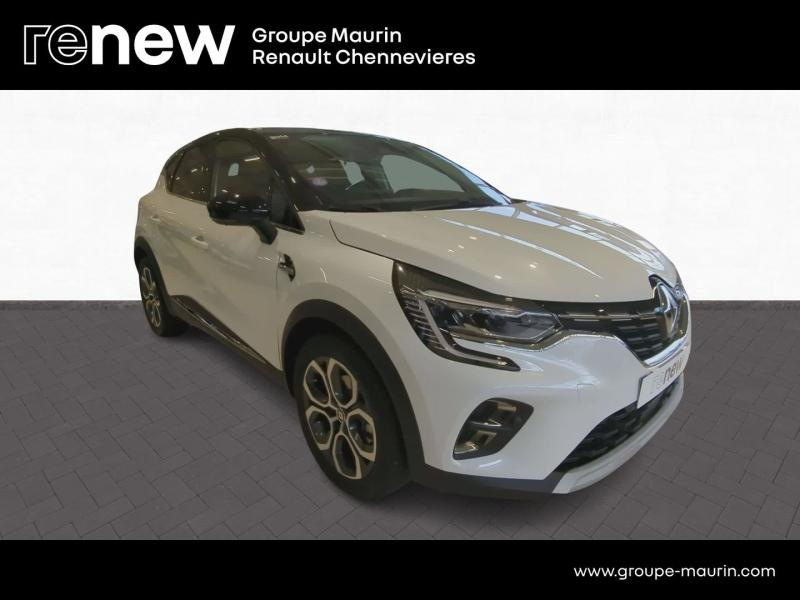 RENAULT Captur d’occasion à vendre à CHENNEVIÈRES-SUR-MARNE chez ADP - SOVEA 94 (Photo 3)