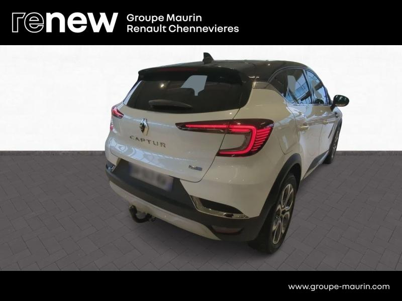 RENAULT Captur d’occasion à vendre à CHENNEVIÈRES-SUR-MARNE chez ADP - SOVEA 94 (Photo 5)