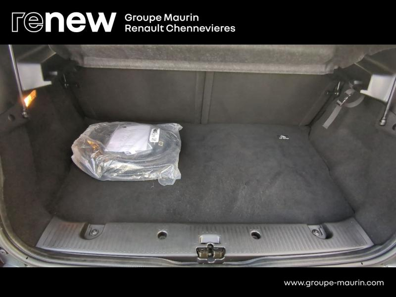 RENAULT Twingo d’occasion à vendre à CHENNEVIÈRES-SUR-MARNE chez ADP - SOVEA 94 (Photo 12)