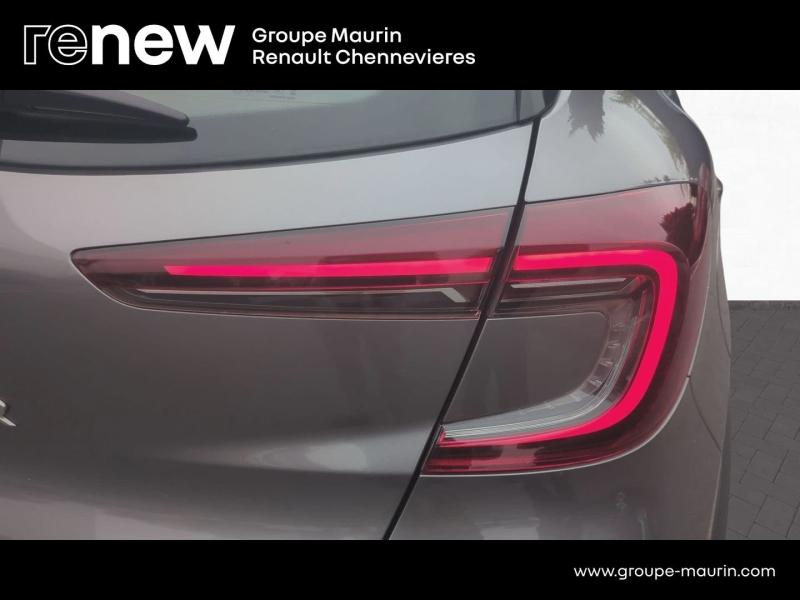 RENAULT Captur d’occasion à vendre à CHENNEVIÈRES-SUR-MARNE chez ADP - SOVEA 94 (Photo 15)