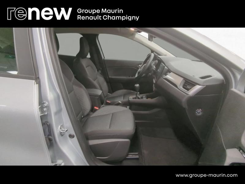 RENAULT Captur d’occasion à vendre à CHENNEVIÈRES-SUR-MARNE chez ADP - SOVEA 94 (Photo 10)