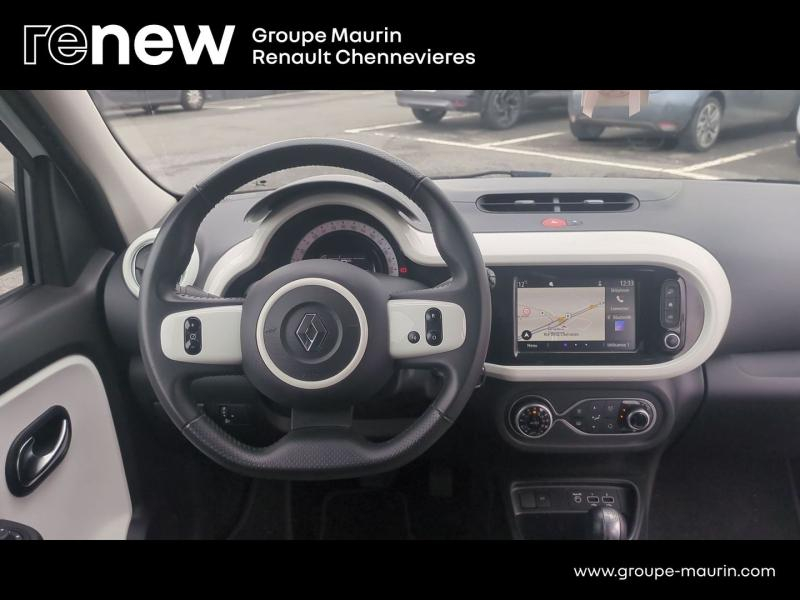 RENAULT Twingo d’occasion à vendre à CHENNEVIÈRES-SUR-MARNE chez ADP - SOVEA 94 (Photo 9)