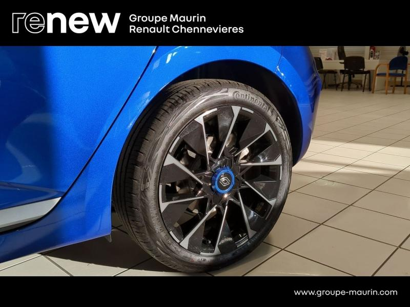RENAULT Clio d’occasion à vendre à CHENNEVIÈRES-SUR-MARNE chez ADP - SOVEA 94 (Photo 16)