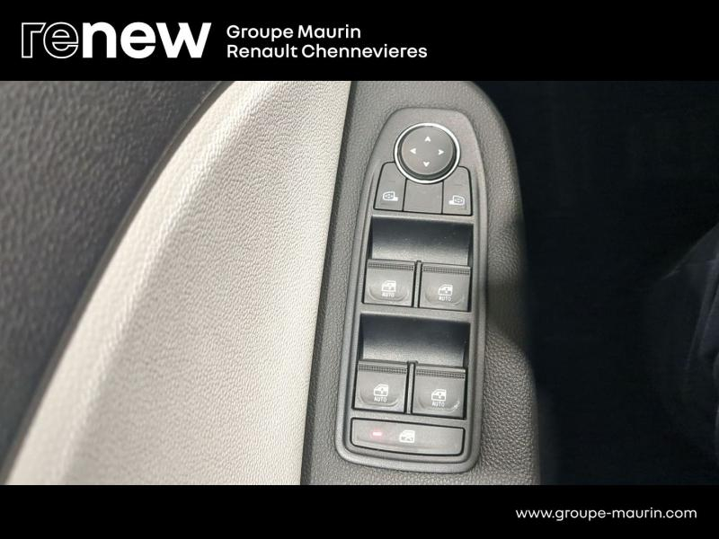 RENAULT Clio d’occasion à vendre à CHENNEVIÈRES-SUR-MARNE chez ADP - SOVEA 94 (Photo 14)